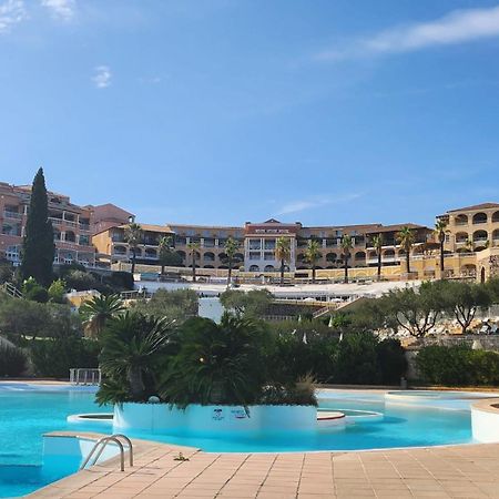 Saint-Raphael- Vue Mer Et Massif De L'Esterel Dış mekan fotoğraf