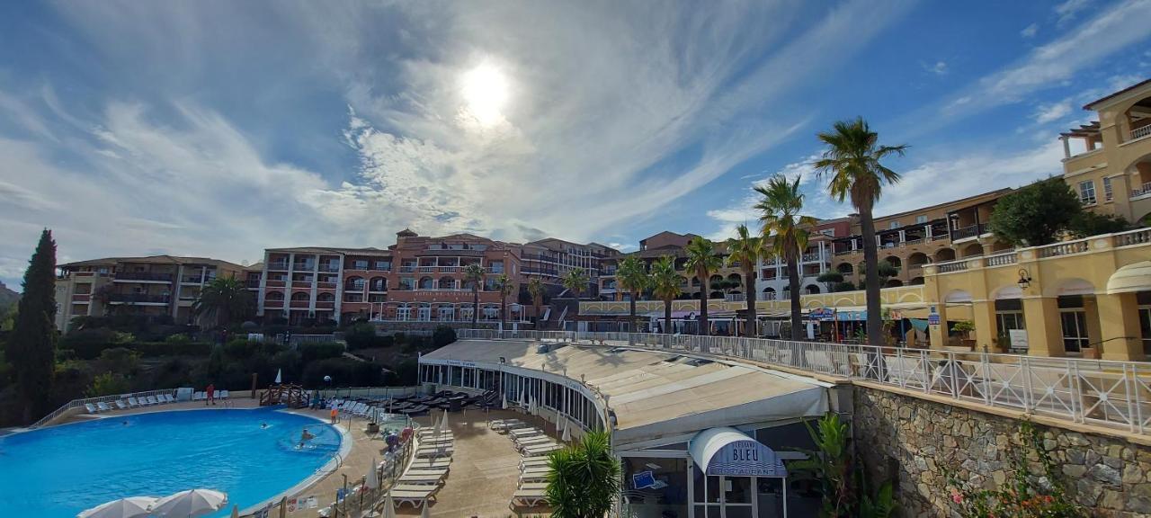Saint-Raphael- Vue Mer Et Massif De L'Esterel Dış mekan fotoğraf